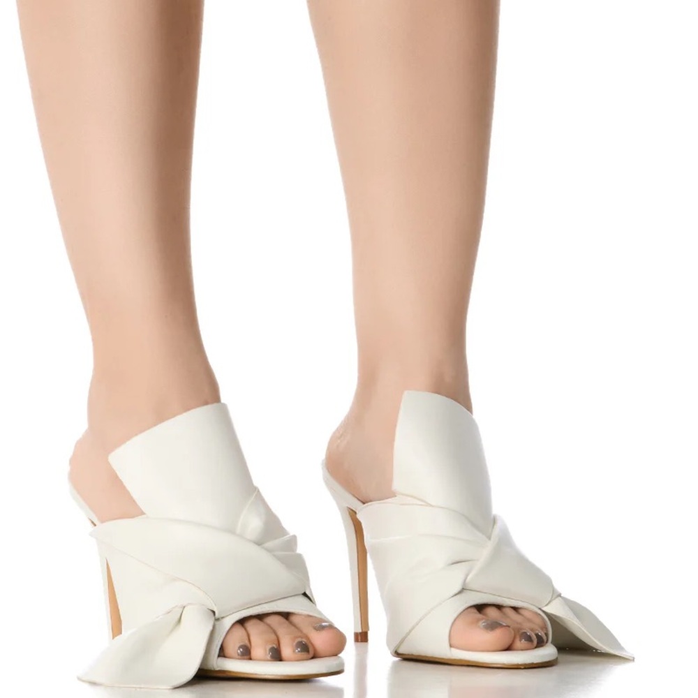 AZALEA WANG White Vegan Leather Mule Sandals